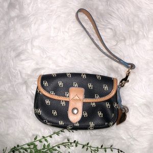 Dooney & Bourke Wristlet